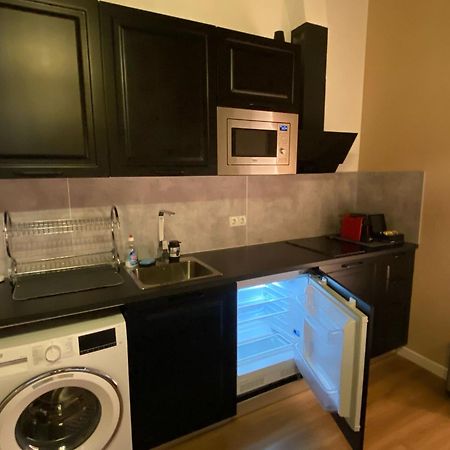 Rotterdam Inn Dış mekan fotoğraf