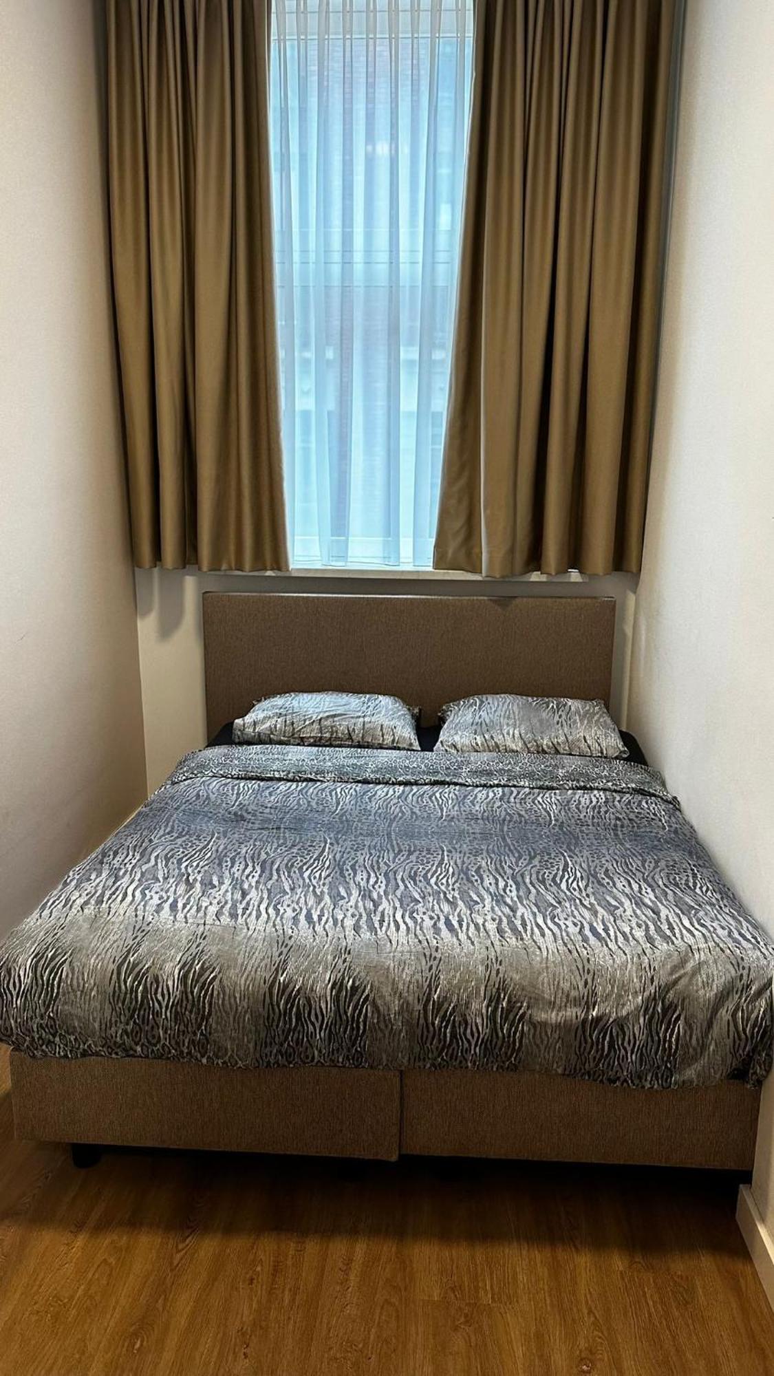 Rotterdam Inn Dış mekan fotoğraf