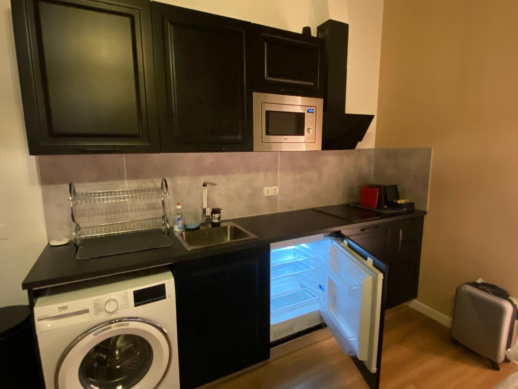 Rotterdam Inn Dış mekan fotoğraf